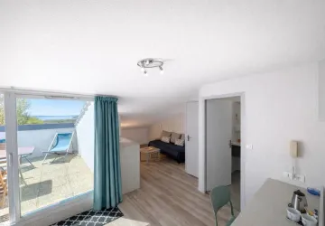 Suite 2 pers vue mer